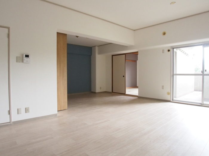 エバーグリーンポートタウン305 約21.7帖のリビング