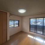 堺市北区金岡町2782-11　洋室