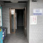 ビバリーヒルズ北島東　入口