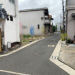 榎元町1-8-14 前面道路