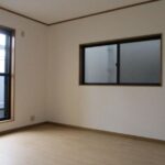 山本町5丁目 室内