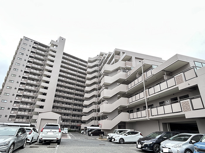 ファミールハイツ上野芝Ⅲ番館　外観